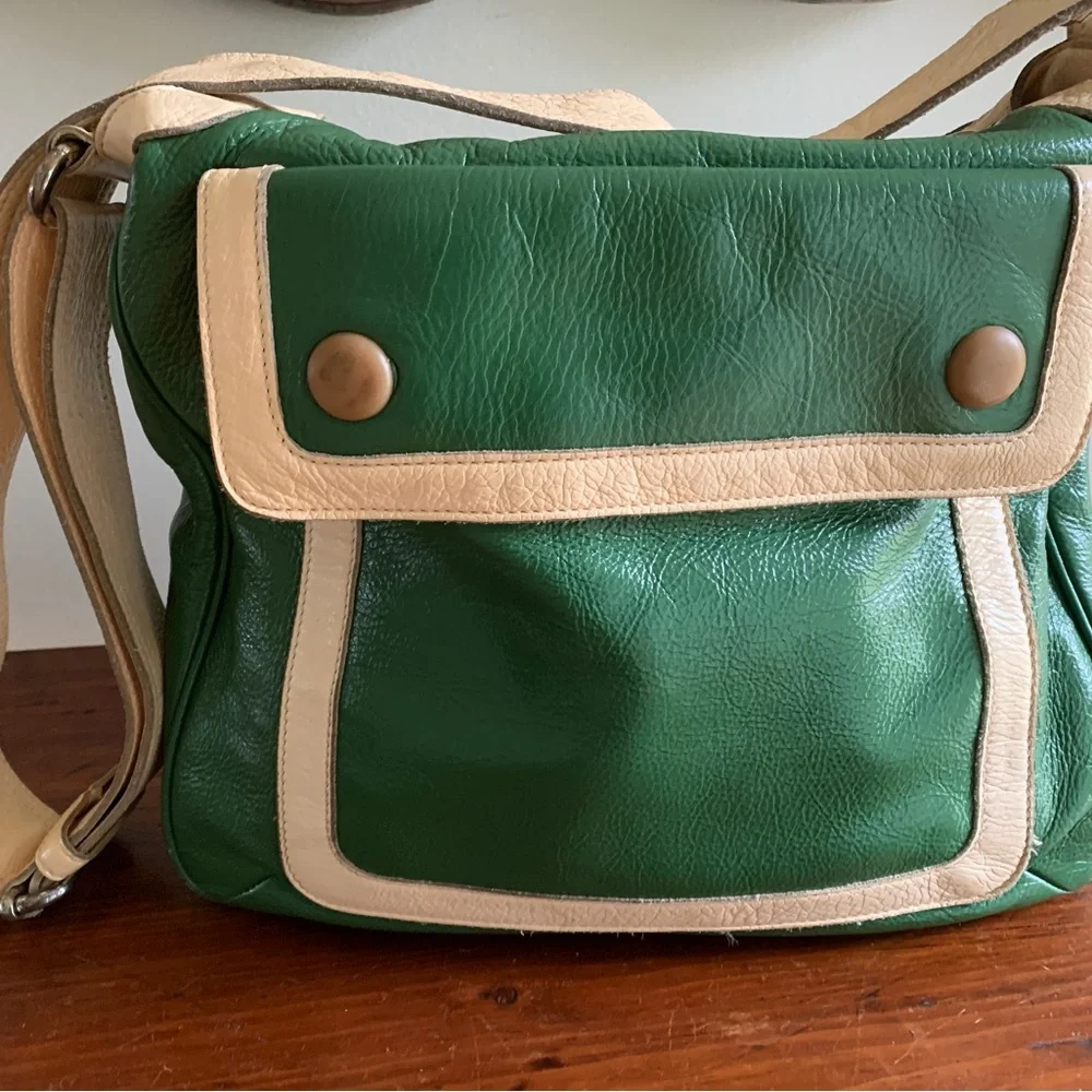 Orla Kiely Green and Cream Shoulder Bag - Picture 5 of 9